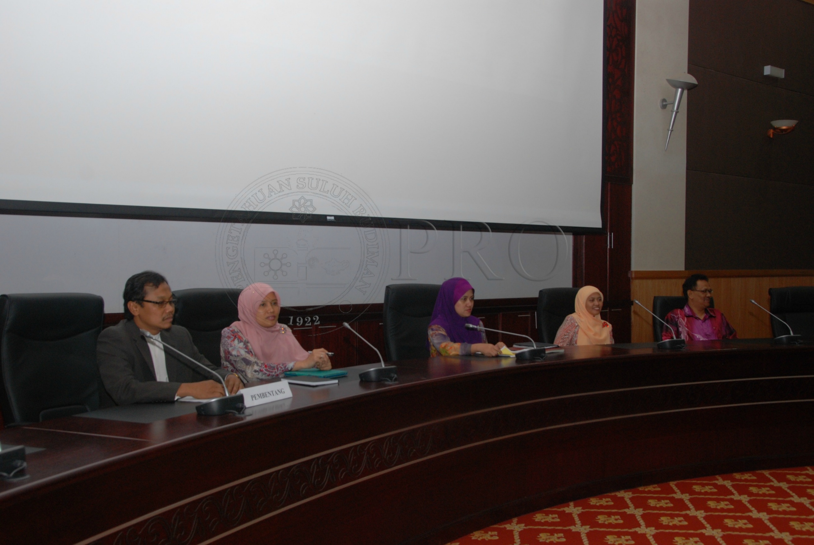 PRO 12 118 sastera DSC 5656